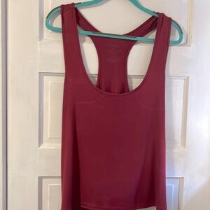 Razor Back Athletic Tshirt
Color Burgundy 
Size 0X
Condition New